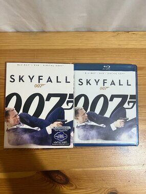 Skyfall (Blu-ray/DVD) With Slipcover No Digital, Used Good Condition $8